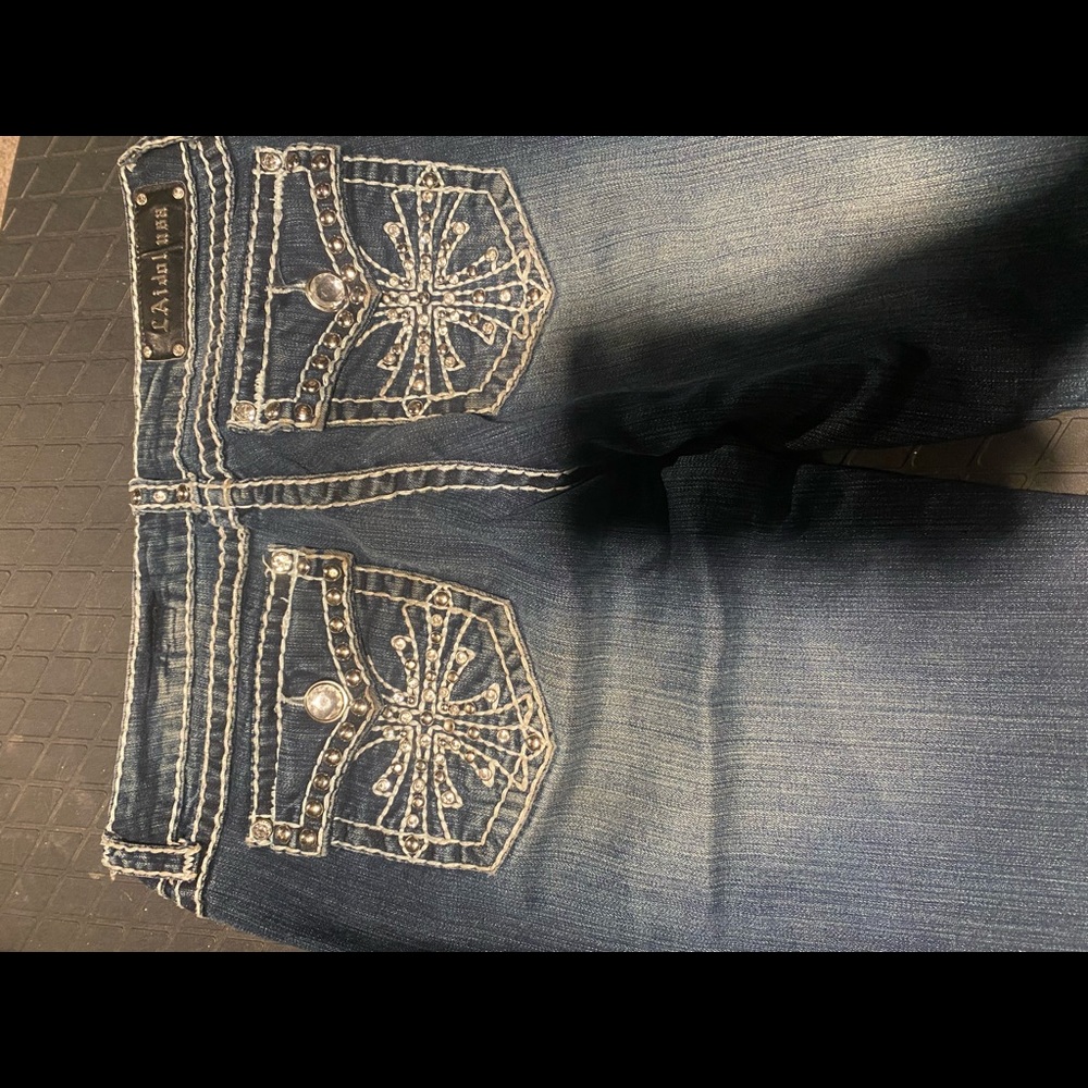 LA idol jeans